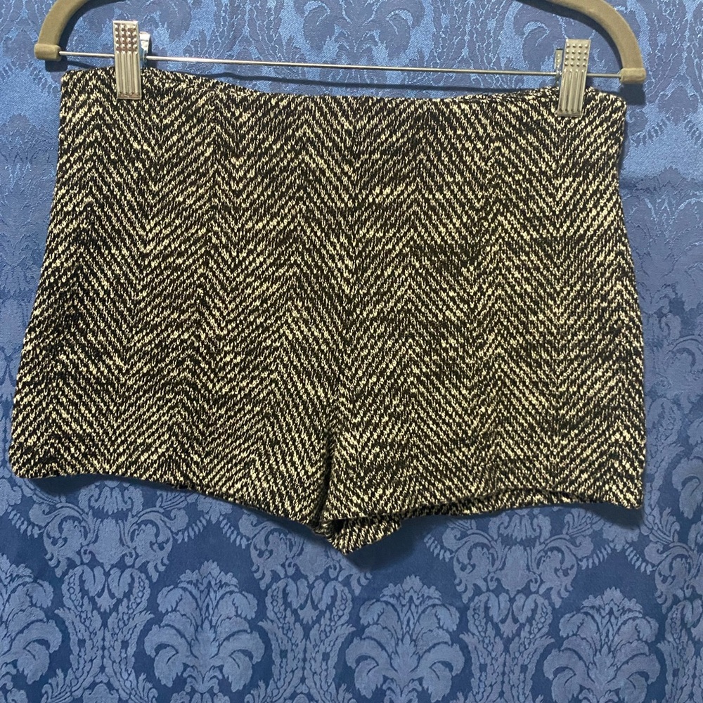 High waisted retro ticked shorts